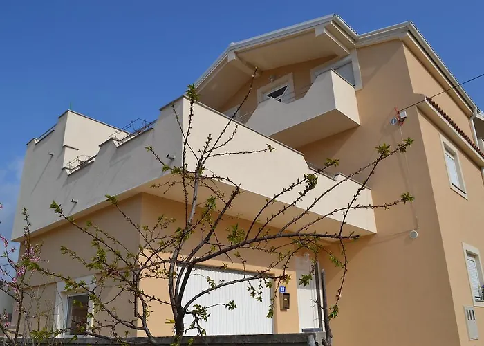 Apartments Danijela